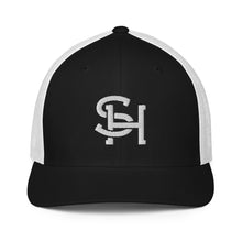 Load image into Gallery viewer, Closed-back trucker cap